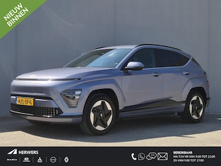 Hyundai Kona Comfort Smart 65.4 kWh / SOH 100% / Fabrieksgarantie tot 04-2030 / Stuur- & Stoelverwarming / CCS snelladen / Achteruitrijcamera / Head Up Display  / Adaptief cruise control / Keyless Entry/Start / Apple Carplay Android Auto /