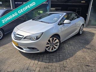 Opel Cascada 1.6 Turbo Cosmo | AUTOMAAT | 1E EIGENAAR | 12MND GARANTIE | CAMERA | LEER |