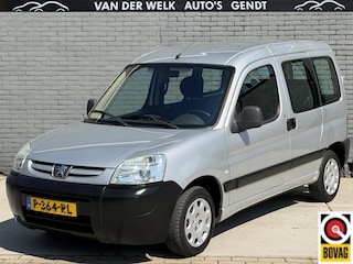 Peugeot Partner ROLSTOEL/SCOOTMOB. | 1.4 | KNIELSYSTEEM | INVALIDE | AIRCO | BOVAG!