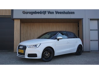 Audi A1 Sportback 1.0 TFSI 81pk 5Drs LED Navi Bluetooth Stoelverwarming 15inch LM *Zwart Dak*  83532km!