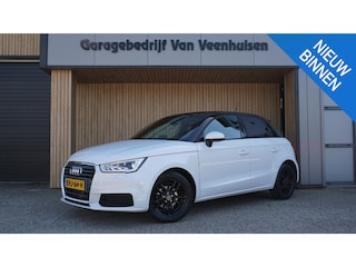 Audi A1 Sportback 1.0 TFSI 81pk 5Drs LED Navi Bluetooth Stoelverwarming 15inch LM *Zwart Dak*  83532km!