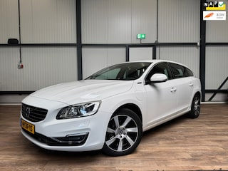 Volvo V60 2.4 D6 AWD PHEV SUMMUM / SLECHTS 189DKM
