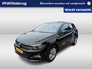 Volkswagen Polo 1.0 TSI 95pk Comfortline / Navigatie / LM velgen / Parkeersensoren / Adaptive Cruise / APP Connect
