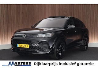 Volkswagen Tiguan 1.5 eHybrid 272pk R-Line Edition Black Style Panoramadak Trekhaak 360Camera HUD Stoelverwarming Keyless Virtual Cockpit Navigatie