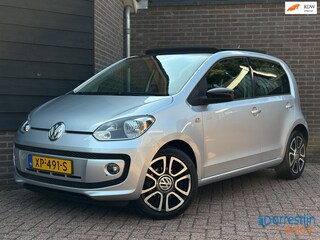 Volkswagen Up 1.0 high up! | CUP | Panorama | Stoelverwarming | Navi | Airco