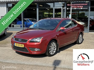 Ford Focus Coupé-Cabriolet 2.0-16V Titanium