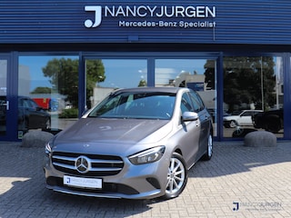 Mercedes-Benz B-klasse 180 Automaat 7G | Progressive | Business | Cruise Control | MBUX | Spoorassist | Actieve Parkeerassist | Spiegel Pakket | Zit Comfort Pakket |