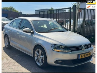 Volkswagen Jetta 1.2 TSI Comfortline 1e eigenaar dealer onderhouden navigatie cruis control parkeer sensor trekhaak