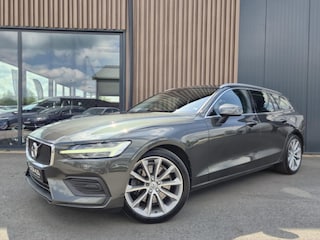 Volvo V60 2.0 T5 Momentum | Carplay | PDC | Navi | DAB