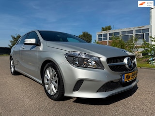 Mercedes-Benz A-klasse 180 Business Solution