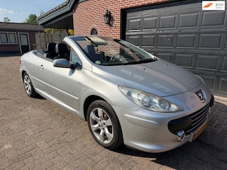 Peugeot 307 CC 2.0-16V Oxygo Cabrio LEER