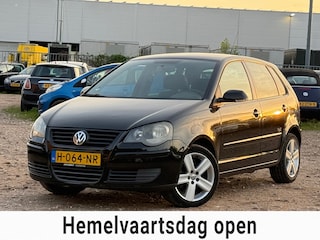 Volkswagen Polo 1.2-12V Trendline/ BLACK EDITION