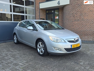 Opel Astra 1.6 Cosmo Automaat |Nap |Airco |PDC