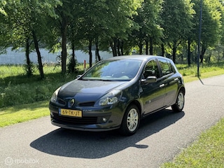 Renault Clio 1.4-16V Exception*NEW APK 05/27*AIRCO*CRUISE
