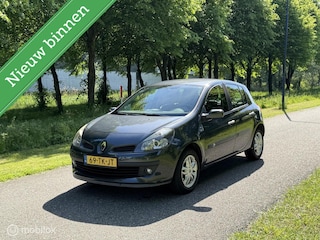 Renault Clio 1.4-16V Exception*NEW APK 05/27*AIRCO*CRUISE