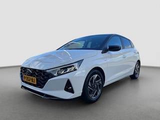 Hyundai i20 1.0 T-GDI 100pk Premium Automaat | Camera | Climate controle | Carplay | Adaptive cruise controle | Dodehoekdetectie | LED koplampen | Parkeersensoren voor en achter | Trekhaak | Stuurverwarming | Premium Audio | Stuurverwarming