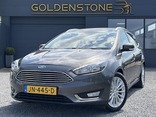 Ford Focus Wagon 1.0 Titanium 1e Eigenaar,Dealer Onderhouden,125pk,Navi,Trekhaak,6 Bak,Clima,Cruise,Lm velgen,Pdc V+A,N.A.P,Apk tot 06-2027