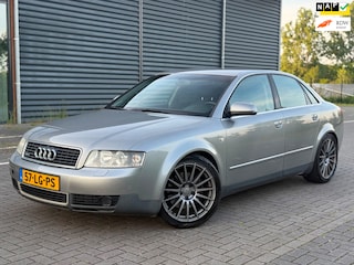 Audi A4 Limousine 3.0 quattro Exclusive Automaat Cruise PDC