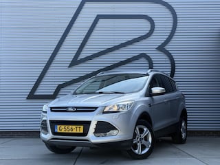 Ford Kuga 1.5 Titanium 2e Eigenaar|Airco|Trekhaak|PDC|Cruise|Stoelverwarming|APK tot 10-2026