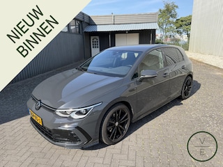 Volkswagen Golf 1.5 eTSI R-Line | Camera | Adaptive |