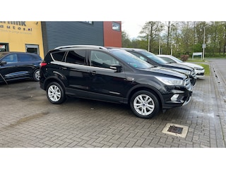 Ford Kuga 1.5 150 pk Titanium