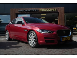 Jaguar XE 2.0 Portfolio Leder Koplamp adaptief Hill hold Cruise control Bi-xenon