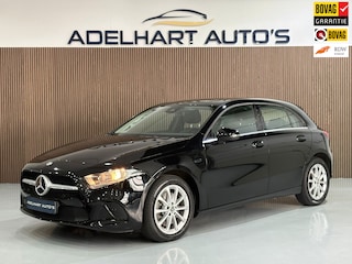 Mercedes-Benz A-klasse 250 e Advantage Automaat / Navigatie full map / Cruise control / Lederen interieur / Parkeer sensoren / etc