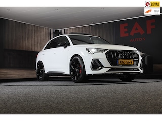 Audi Q3 45 TFSI e RSQ3 Look / AUT / Cc / Lane Assist / Camera / Dig Cockpit / Open Panoramadak / Pdc / Matrix / 21 Inch