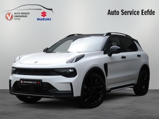 Lynk & Co 01 1.5 More | 360° Camera | Panoramadak | 1800KG Trekvermogen