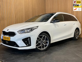 Kia Ceed Sportswagon 1.4 T-GDi GT-Line|141PK|AUTOMAAT|AFN.TREKHAAK|ACC|PANO|DIGITAL COCKPIT|CARPLAY|CAMERA|STOEL+STUURVERW|NAP|NL|