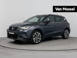 Seat Arona 1.0 TSi 110Pk FR Business Intense | Sportstoelen | Alcantara Bekleding | Achteruitrijcamera | Parkeersensoren | Apple Carplay/Android Auto | Cruise & Climate Control | LED Koplampen | Navigatie |