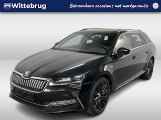 Skoda Superb Combi 1.4 TSI iV Laurin & Klement / AUTOMAAT/ LEER/ TREKHAAK/ STANDKACHEL/ DCC/ ACC/ PARK.SENSOR.V+A/ 360 CAMERA/ MEMORY SEAT/ STOELVERWARM./ DODEHOEK/ SMARTLINK/ KEYLESS/ ELEK.ACHTERKLEP/ NAVI/ DAB/ CLIMA/ LED/ 19'' LMV