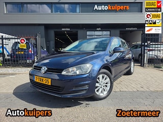 Volkswagen Golf 1.2 TSI Comfortline | Met o.a. cruise control, climate control, navigatie, bluetooth telefoonvoorb. en PDC achter!