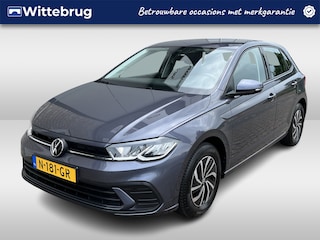 Volkswagen Polo 1.0 TSI Life / AUTOMAAT/ DIGITAL DASH/ CLIMATE/ PARK. SENSOREN/ 15" LMV