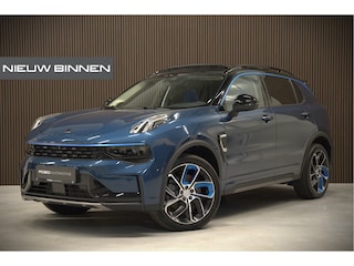 Lynk & Co 01 1.5 | Panoramadak | Stoelverwarming | Keyless | Apple Carplay | Adaptive Cruise Control | Infinity | Navigatie | Camera | Parkeersensoren |