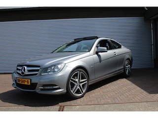 Mercedes-Benz Coupé 180 amg panoramadak