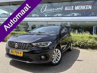 Fiat Tipo Stationwagon 1.6 16v Business Lusso Automaat Airco - Parkeersensor achter - Navigatie - Cruise control - Radio - Led verlichting - Licht metalen velgen 16 inch - Dakrails - Elektrische ramen - Mistlampen - Radio - Stuur multifunctioneel - Extra getint glas achter - Bluetooth