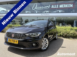 Fiat Tipo Stationwagon 1.6 16v Business Lusso Automaat Airco - Parkeersensor achter - Navigatie - Cruise control - Radio - Led verlichting - Licht metalen velgen 16 inch - Dakrails - Elektrische ramen - Mistlampen - Radio - Stuur multifunctioneel - Extra getint glas achter - Bluetooth