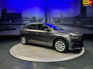 Skoda Fabia 1.0 TSI Ambition *Led*Navi*Appconnect*
