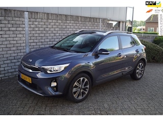 Kia Stonic 1.0 T-GDi DynamicPlusLine 5 DRS Navi Camera Clima Cruise DAB PDC Keyless Elektrische Ramen en Spiegels LMV ENZ NL Auto.