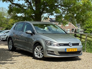Volkswagen Golf 1.0 TSI Comfortline | Cruise + Clima + Navi nu € 7.975,-!!!