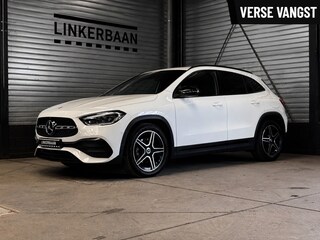 Mercedes-Benz GLA 200 AMG Line | MBUX | Trekhaak | Sfeer | Multibeam LED | 19 inch |