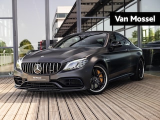 Mercedes-Benz Coupé AMG 63 S | SELENIET MAGNO | KERAMISCH | MULTIBEAM | AMG PERFORMANCE STOELEN | AMG PERFORMANCE UITLAAT | AMG PERFORMANCE VELGEN 5 DUBBBELSPAAK ZWART | NIGHT PAKKET | BURMESTER | STOELKOELING |
