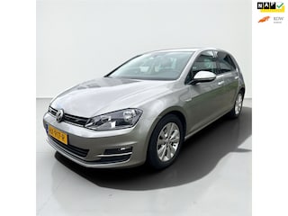 Volkswagen Golf 1.0 TSI Business Edition Connected