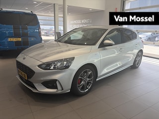 Ford Focus 1.5 EcoBoost ST Line X Business ADAPTIVE CRUISE | STOEL - STUUR - VOORRUIT VERWARMING | CAMERA | APPLE CARPLAY | TREEKHAAK | AUTOMAAT