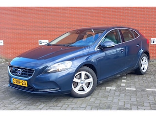 Volvo V40 2.0 D4 190PK Summum Business Leder/Navigatie