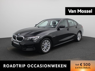 BMW 3-serie Business Edition Plus 320e AUTOMAAT | LEDER | SPORTSTOELEN | NAVIGATIE | CAMERA | STOELVERWARMING | CRUISE | CLIMA | VIRTUEEL | 12 MAANDEN BOVAG GARANTIE |