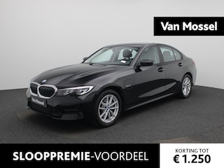 BMW 3-serie Business Edition Plus 320e AUTOMAAT | LEDER | SPORTSTOELEN | NAVIGATIE | CAMERA | STOELVERWARMING | CRUISE | CLIMA | VIRTUEEL | 12 MAANDEN BOVAG GARANTIE |