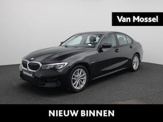BMW 3-serie Business Edition Plus 320e AUTOMAAT | LEDER | SPORTSTOELEN | NAVIGATIE | CAMERA | STOELVERWARMING | CRUISE | CLIMA | VIRTUEEL | 12 MAANDEN BOVAG GARANTIE |