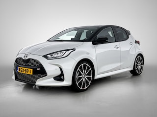 Toyota Yaris 1.5 Hybrid GR Sport | Stoelverwarming | Draadloos Apple Carplay -/ Android Auto |